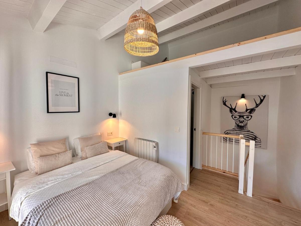 Laura'S Haus Villa Тудела Екстериор снимка