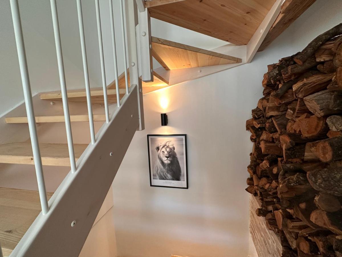 Laura'S Haus Villa Тудела Екстериор снимка