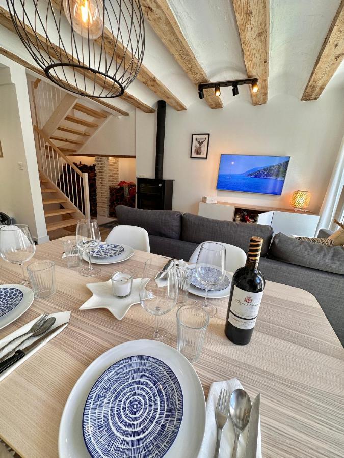 Laura'S Haus Villa Тудела Екстериор снимка