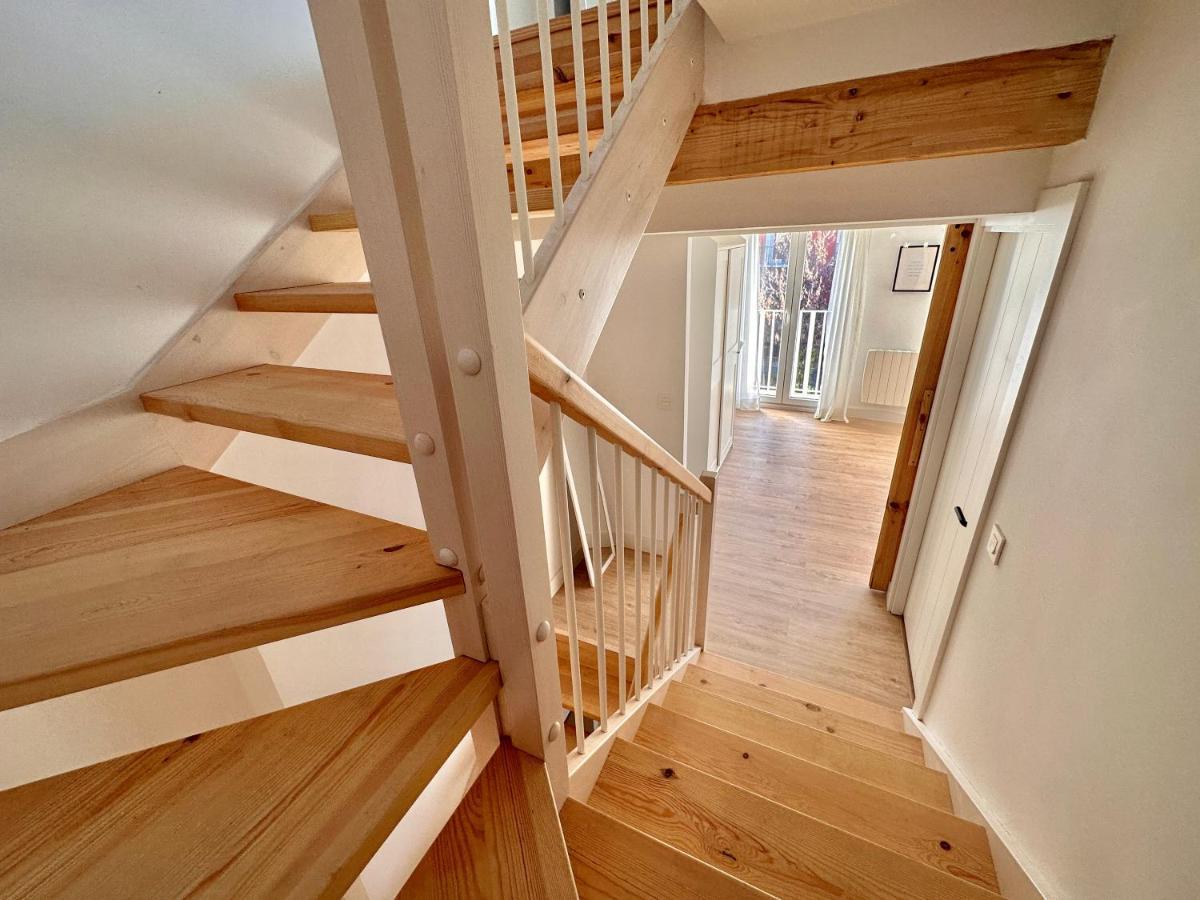 Laura'S Haus Villa Тудела Екстериор снимка